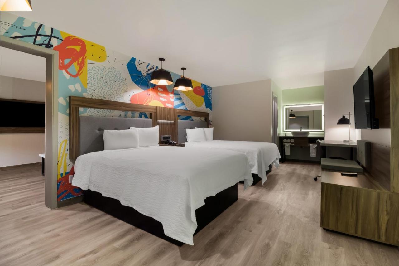 Otel Signature Galleria Houston